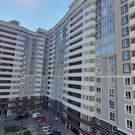 Сучасний Люкс З Приголомшливим Виглядом! Khmelʼnytsʼkyy Buitenkant foto